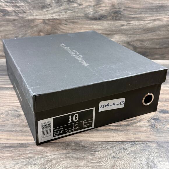 NIB Vintage Foundry Co 10 Penelope Suede Block Heel Chelsea Booties Light Brown - Picture 11 of 11